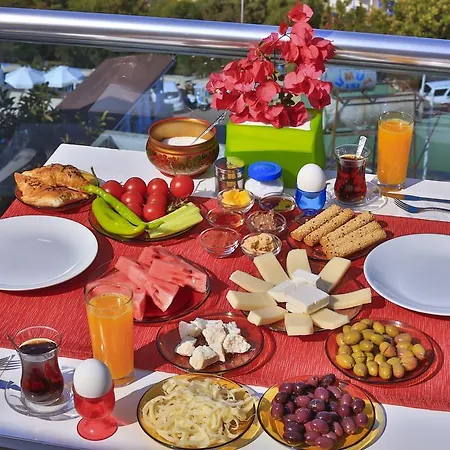 Отель Antiphellos Kuecuekcakil *