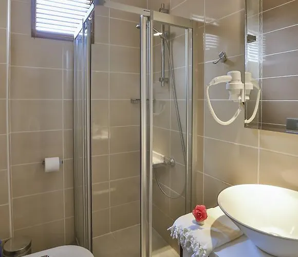 Antiphellos Kuecuekcakil * Kas